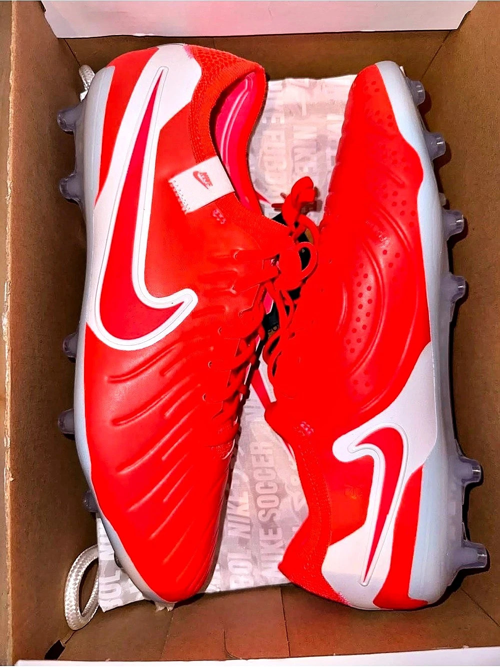 Nike Tiempo Legend 9 Elite FG Red & White Soccer Cleats